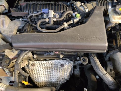 Used 2014 Nissan Rogue SV image 30