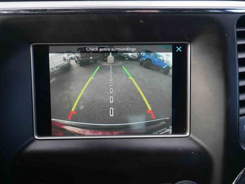 Used 2018 Jeep Grand Cherokee Limited w/ Trailer Tow Group IV image 38