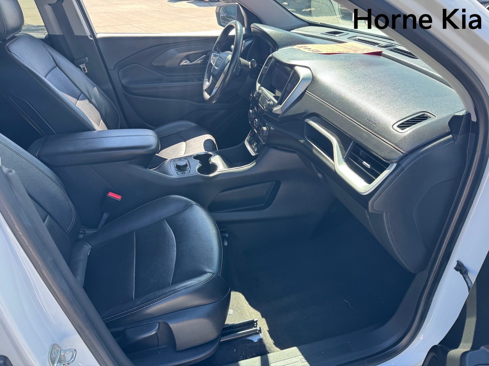 Used 2020 GMC Terrain SLT AWD/4WD image 26