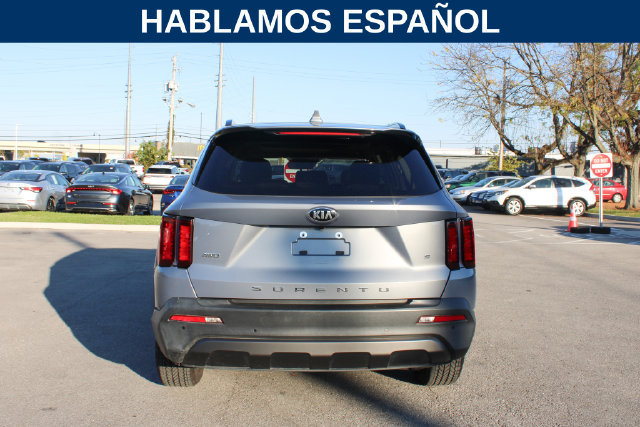 Used 2021 Kia Sorento S w/ Panoramic Sunroof Package AWD/4WD image 4