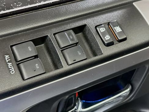 Certified 2022 Toyota 4Runner Limited AWD/4WD image 21