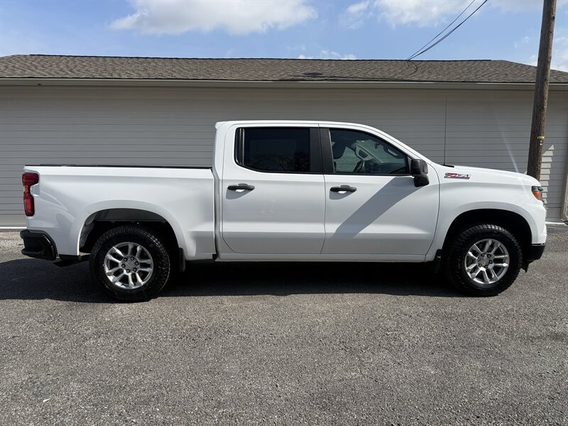 Used 2023 Chevrolet Silverado 1500 W/T w/ WT Value Package AWD/4WD image 1