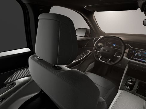 New 2026 Jeep Cherokee Laredo AWD/4WD image 8