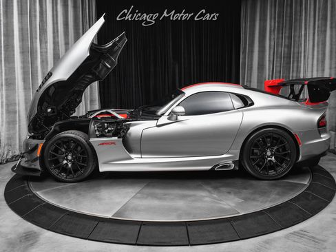 Used 2015 Dodge Viper SRT-10 RWD image 29