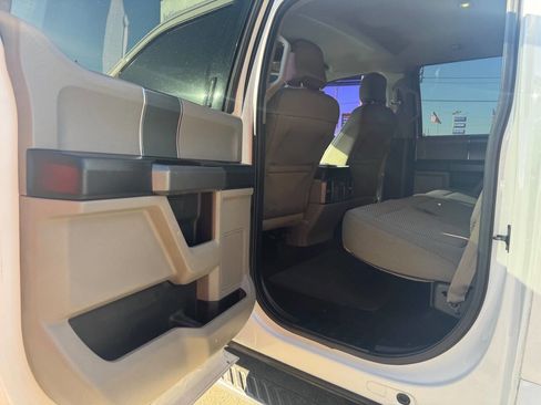 Used 2015 Ford F150 XLT w/ Equipment Group 302A Luxury image 12