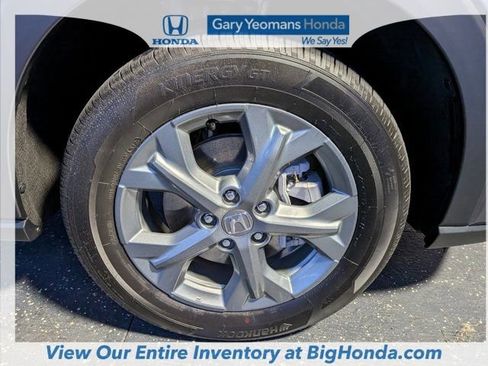 Certified 2026 Honda HR-V LX image 15