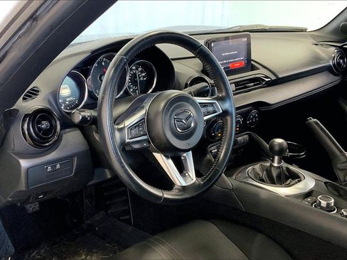 Used 2021 MAZDA MX-5 Miata RF Club image 14