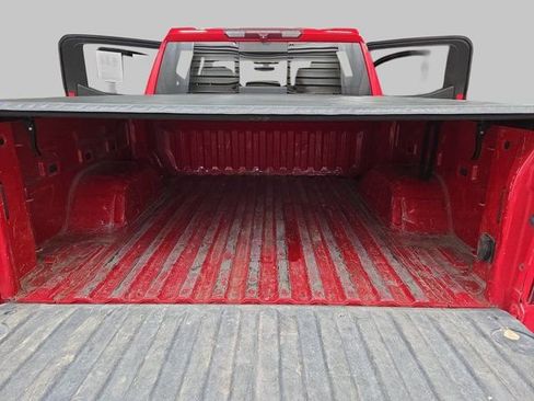 Used 2020 Chevrolet Silverado 1500 LT Trail Boss image 14