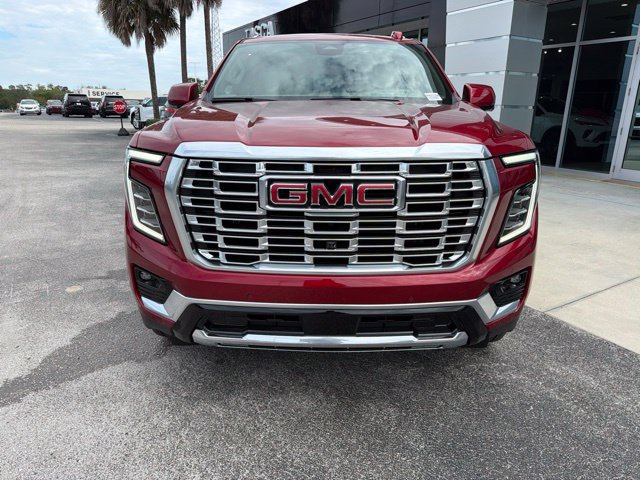 New 2026 GMC Yukon Denali w/ Denali Reserve Package AWD/4WD image 3
