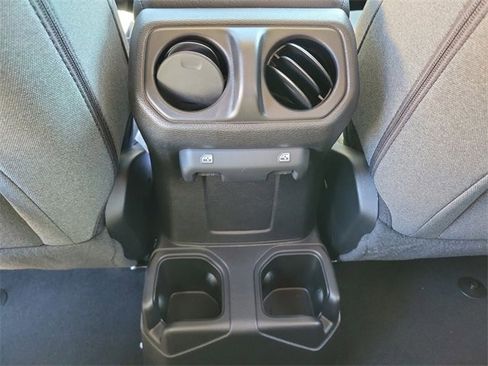 New 2026 Jeep Gladiator Sport image 9