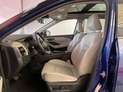 Used 2021 Nissan Rogue SV w/ Premium Package AWD/4WD image 20