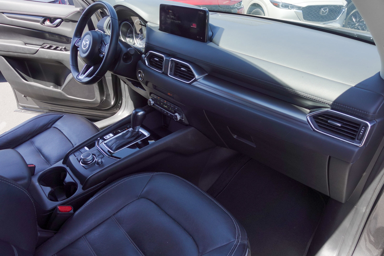 Certified 2025 MAZDA CX-5 AWD 2.5 S w/ Preferred Package image 13