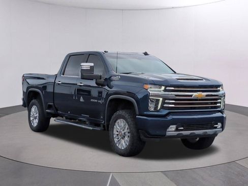 Used 2022 Chevrolet Silverado 2500 High Country w/ LPO, Hitch Package AWD/4WD image 8