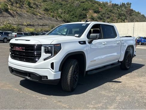 New 2026 GMC Sierra 1500 Elevation w/ Elevation Select Package AWD/4WD image 10