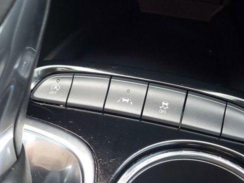 Certified 2024 Buick Encore GX Sport Touring w/ Comfort Package FWD image 22