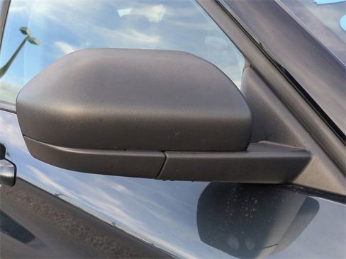 Used 2022 Ford Explorer XLT w/ Equipment Group 202A image 12