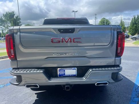 Used 2024 GMC Sierra 1500 Denali AWD/4WD image 7