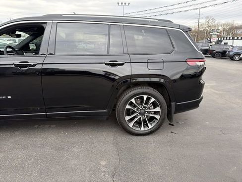 Used 2023 Jeep Grand Cherokee L Overland AWD/4WD image 6