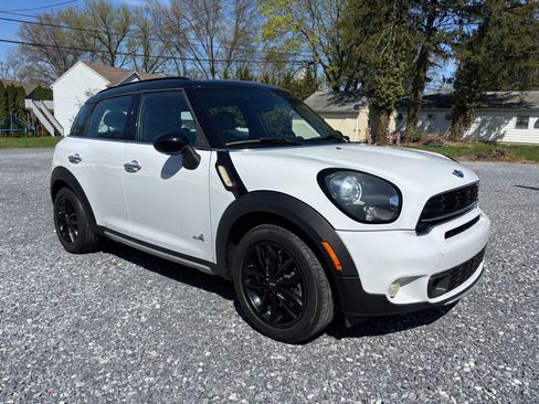 Used 2015 MINI Cooper Countryman S image 3
