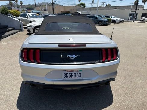 Used 2019 Ford Mustang Premium RWD image 6