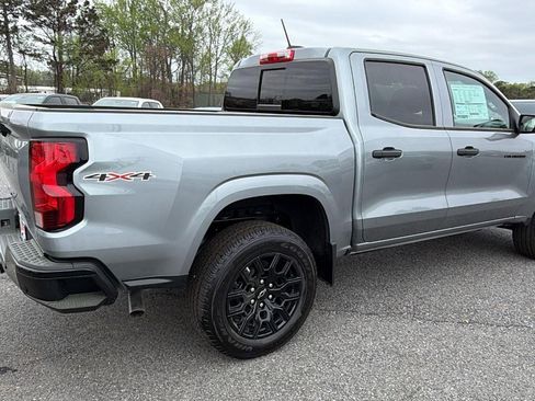 New 2026 Chevrolet Colorado W/T w/ WT Custom Package AWD/4WD image 5