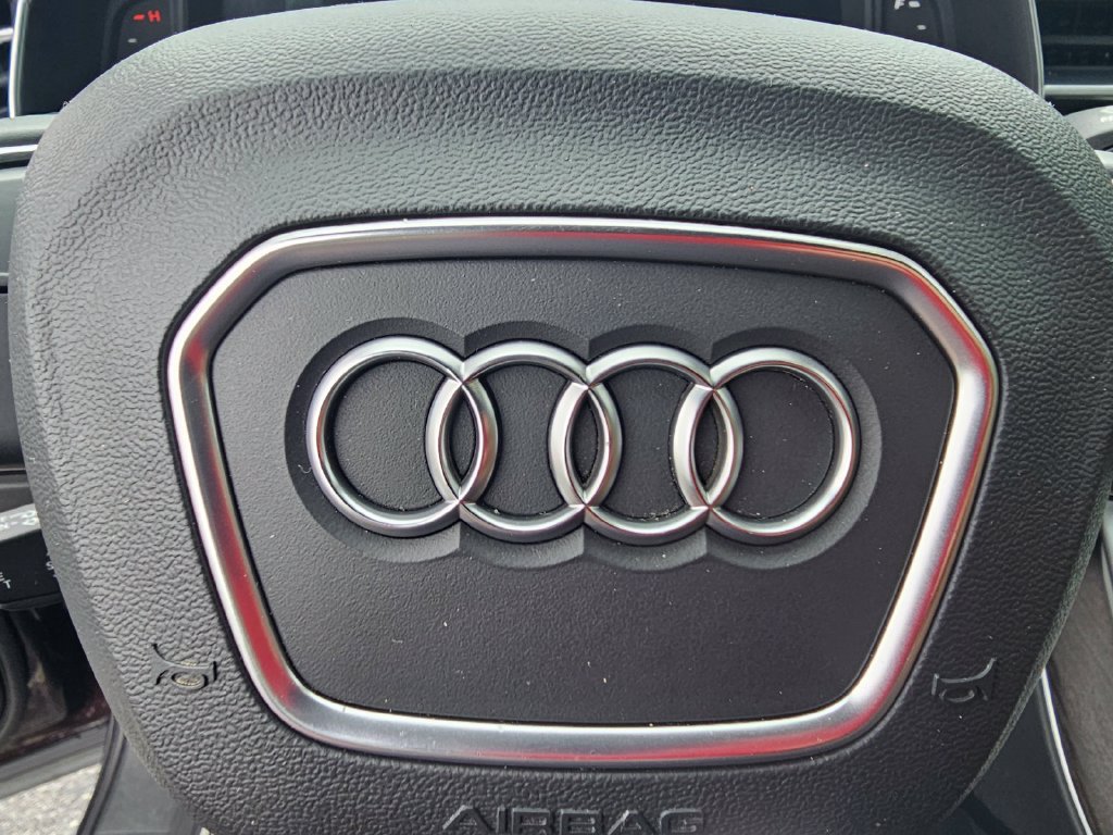 Used 2021 Audi Q7 2.0T Premium Plus AWD/4WD image 22