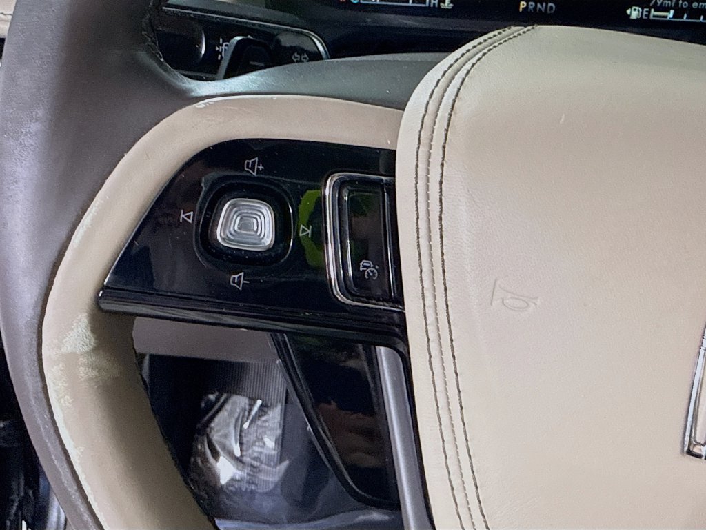 Used 2020 Lincoln Aviator Reserve w/ Equipment Group 201A AWD/4WD image 23