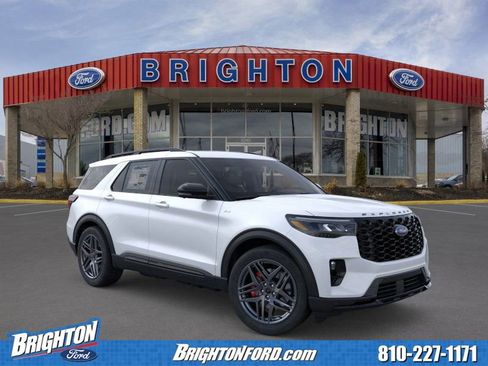Used 2026 Ford Explorer ST-Line w/ ST-Line Street Pack image 1