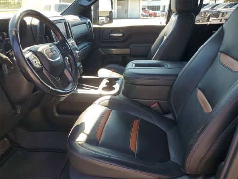 Certified 2022 GMC Sierra 2500 AT4 w/ AT4 Preferred Package image 21