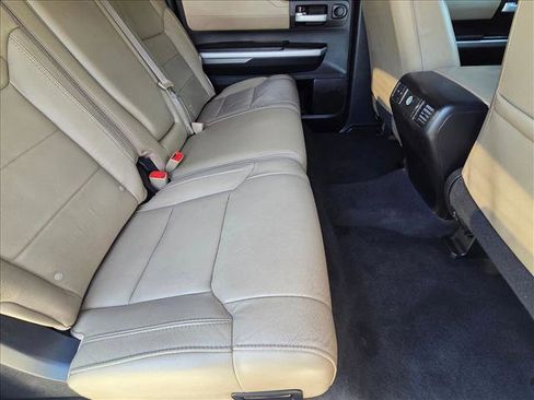 Used 2014 Toyota Tundra Limited w/ Limited Premium Package image 18
