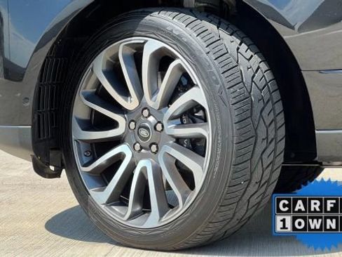 Used 2019 Land Rover Range Rover Long Wheelbase Supercharged image 62