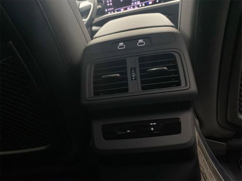 New 2025 Audi Q5 Premium Plus image 23