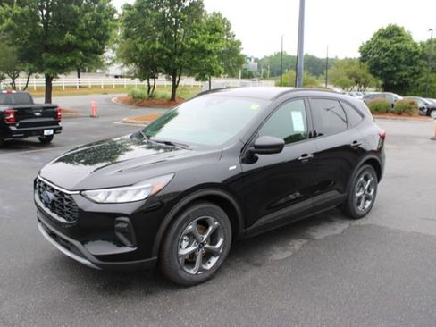 New 2026 Ford Escape ST-Line w/ Tech Pack #1 FWD image 14