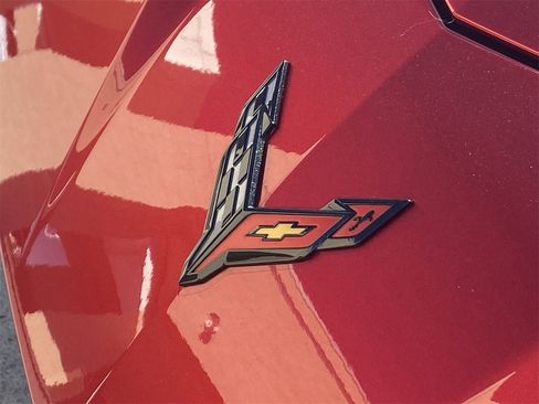 Used 2021 Chevrolet Corvette Stingray Premium Cpe w/ Z51 Performance Package image 10