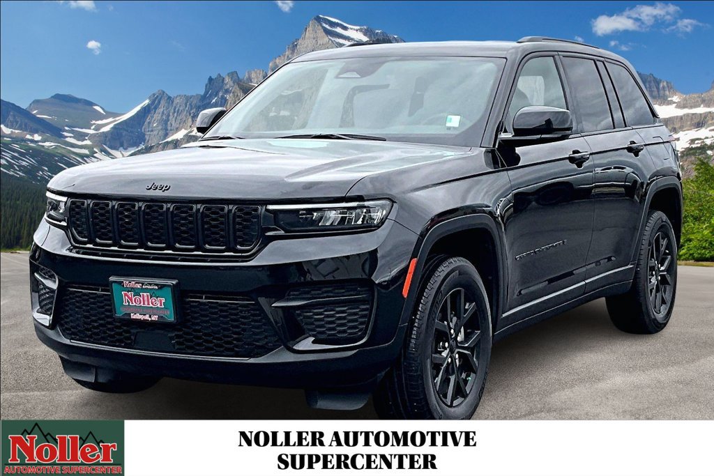 Used 2024 Jeep Grand Cherokee Altitude AWD/4WD image 1