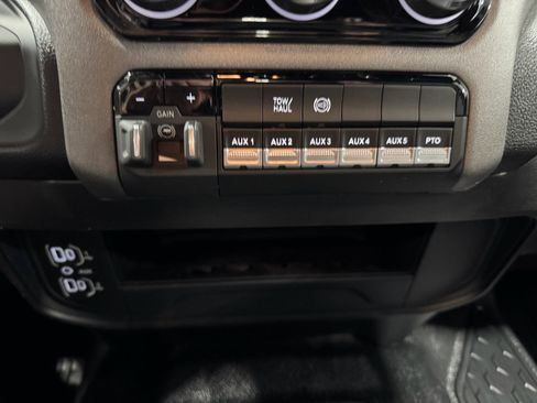 New 2025 RAM 4500 Tradesman image 33