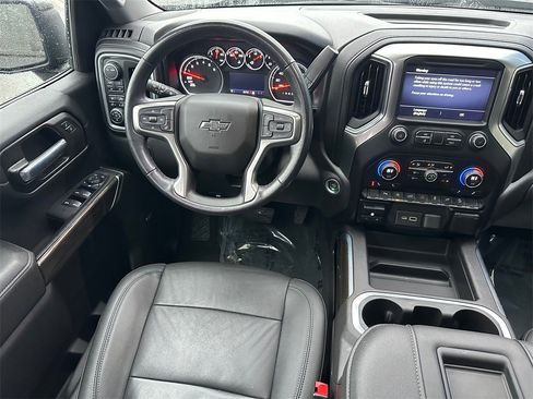 Used 2021 Chevrolet Silverado 1500 LT Trail Boss w/ Convenience Package II image 17