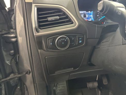 Used 2024 Ford Edge SEL w/ Convenience Package AWD/4WD image 19