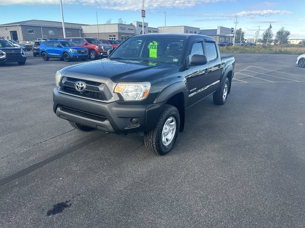 Used 2012 Toyota Tacoma 4x4 Double Cab w/ Convenience Pkg image 4