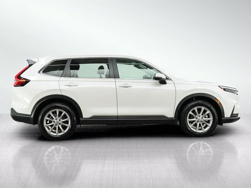 Used 2025 Honda CR-V EX image 6