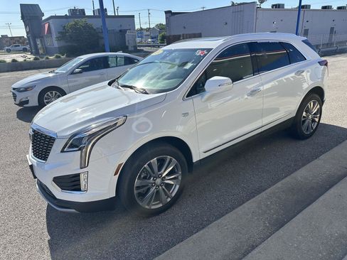 Used 2024 Cadillac XT5 Premium Luxury FWD image 6
