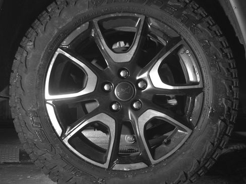 Used 2025 Jeep Compass Trailhawk image 15