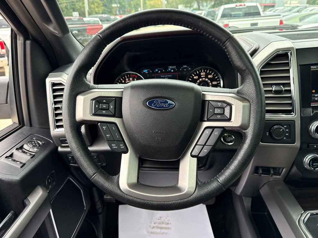 Used 2015 Ford F150 Platinum w/ Equipment Group 701A Luxury AWD/4WD image 33