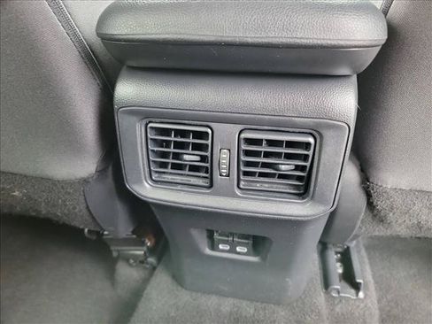 Used 2024 Toyota RAV4 XLE FWD image 17