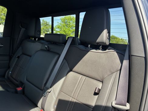 New 2026 Chevrolet Silverado 1500 High Country w/ High Country Premium Package image 15