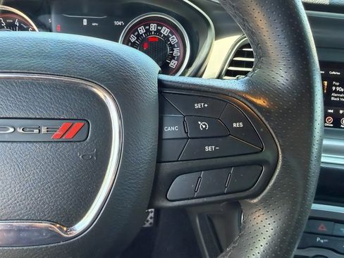 Used 2022 Dodge Challenger R/T RWD image 33