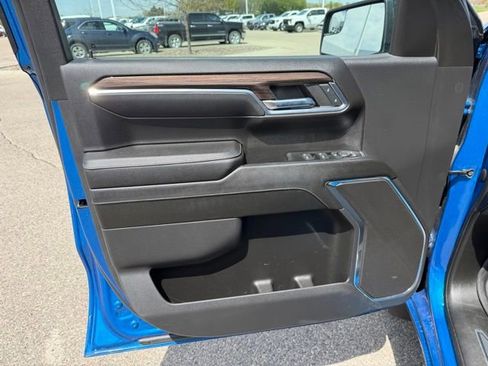 Used 2024 Chevrolet Silverado 1500 RST AWD/4WD image 25