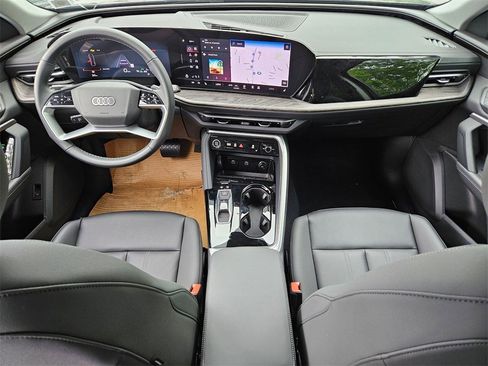 New 2025 Audi Q5 Premium w/ Convenience Package image 19