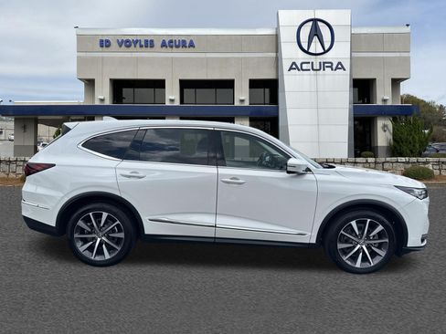 Certified 2026 Acura MDX FWD w/ Technology Package image 4