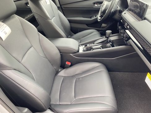 New 2026 Honda Accord EX-L image 10